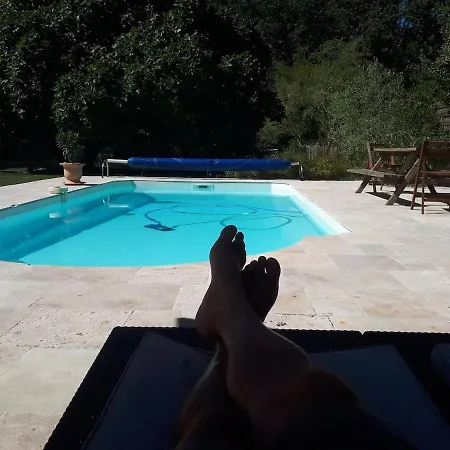 Maison Au Calme Sur Grand Terrain Avec Piscine * Saint-Vivien-de-Medoc