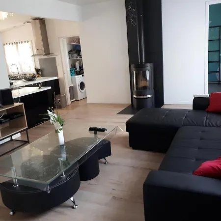 Maison Au Calme Sur Grand Terrain Avec Piscine Σπίτι διακοπών